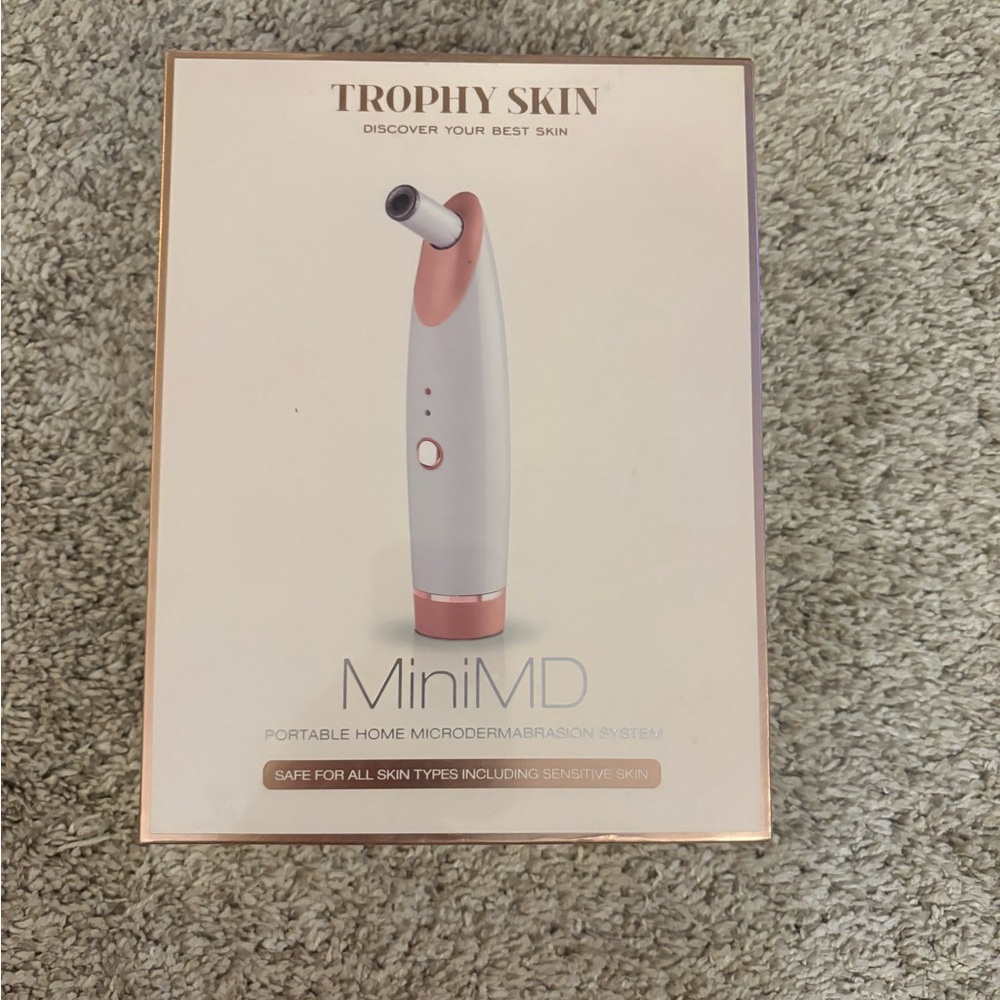 MiniMD Microdermabrasion System - White and Pink